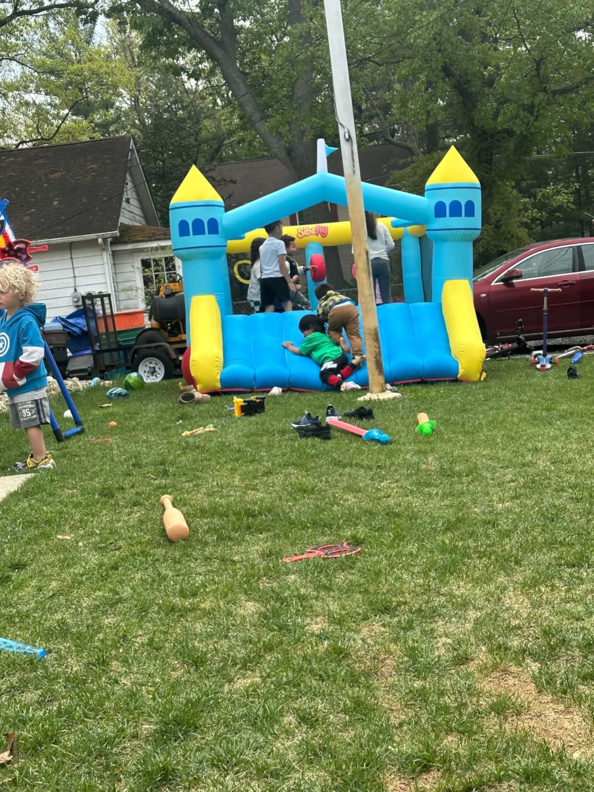 Bounce House, 6-in-1 Play Mode Inflatable Bounce House for Kids | High Elasticity Bouncy House with 480W Blower, Bouncy Castle with Wide Slide for Christmas, Birthday Parties customer photo 1
