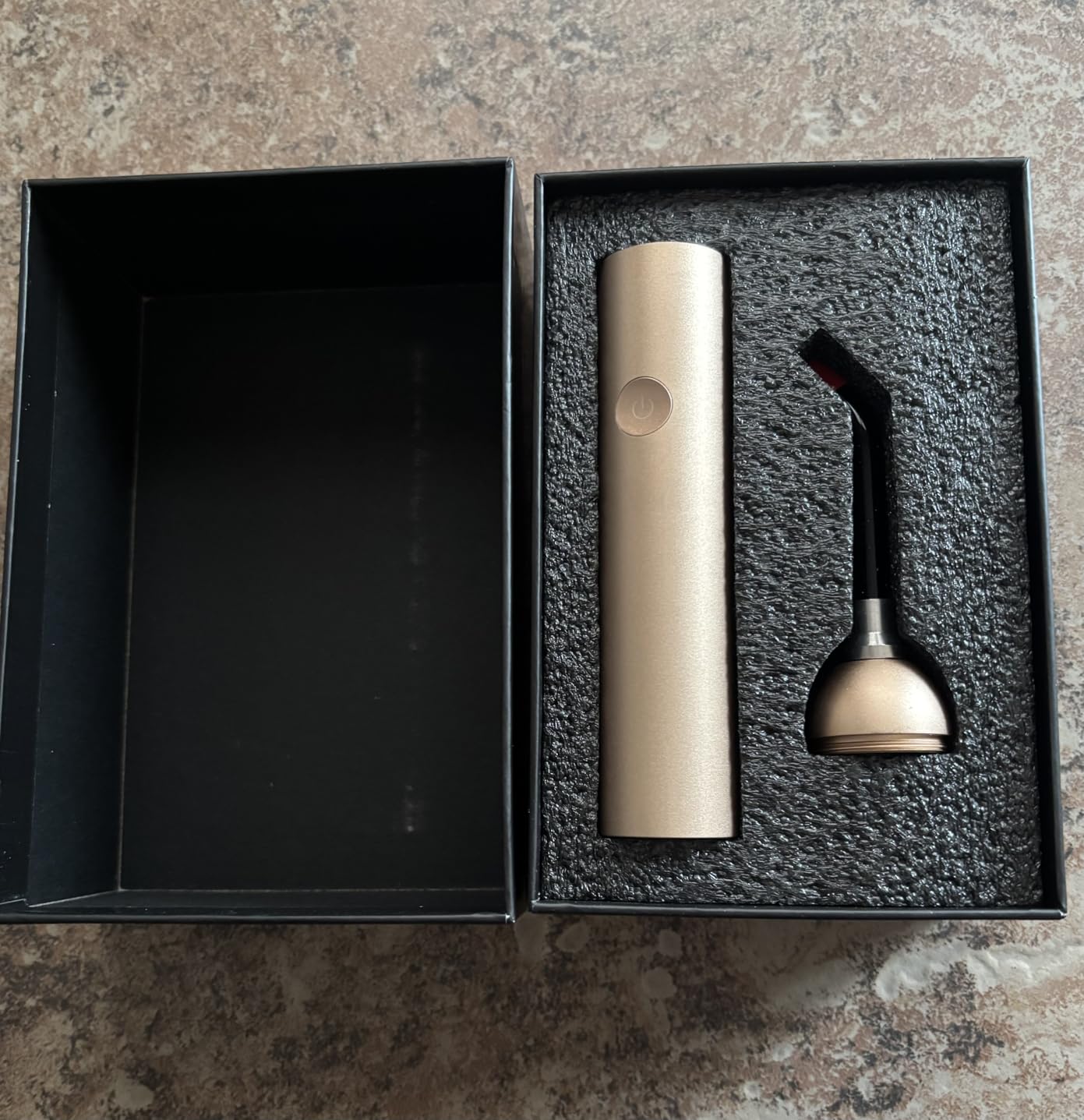 Red Light Therapy and Near Infrared Light Therapy Wand for Face Body Joints | 2 Modes, Rechargeable, Portable, Handheld, with 660nm 810nm 850nm 940nm LEDs, Support Daily Relaxation, Muscles Pain Relief customer photo 2