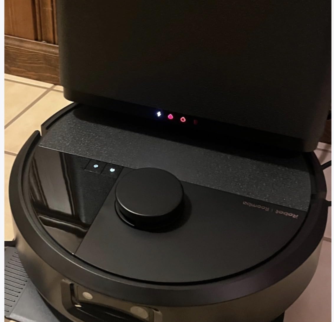 iRobot Roomba 505X Robot Vacuum & Mop Combo, 70x More Suction, Multifunction Dock, 75 Day Self-Emptying, Self-Cleaning & Hot Dry, Lifting Spinning Mop Pads, AI Obstacle Avoidance, Ideal for Pet Hair customer photo 2