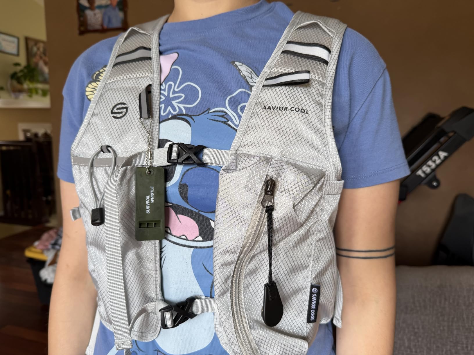 Cooling Hydration Vest with 2L BPA-Free Water Bladder, Running Vest with 3 Removable Cooling Packs, Lightweight Outdoor Pack for Hot Weather, Hiking, Cycling, Training customer photo 1
