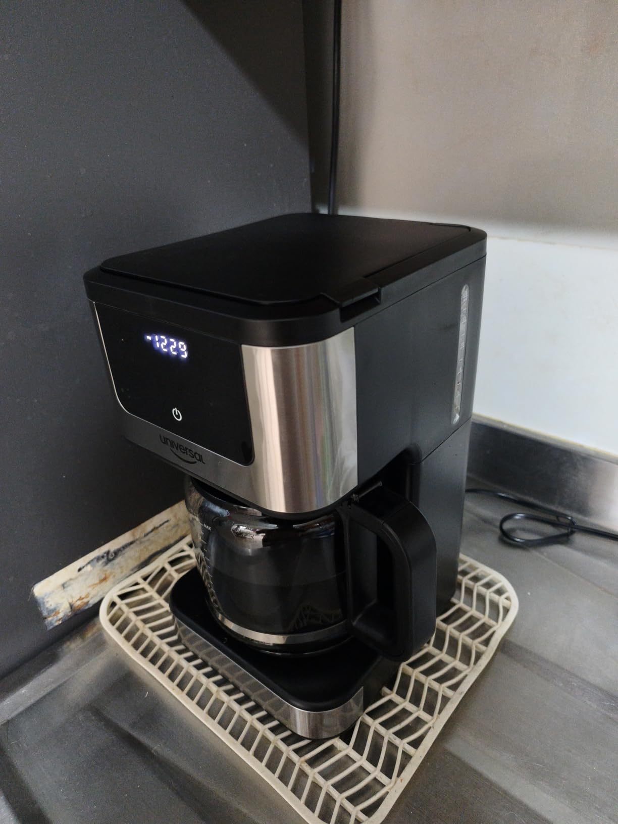 universal 14-Cup Programmable Drip Coffee Maker with 24-Hour Timer, Self-Cleaning System, Glass Carafe & Reusable Filter customer photo 1