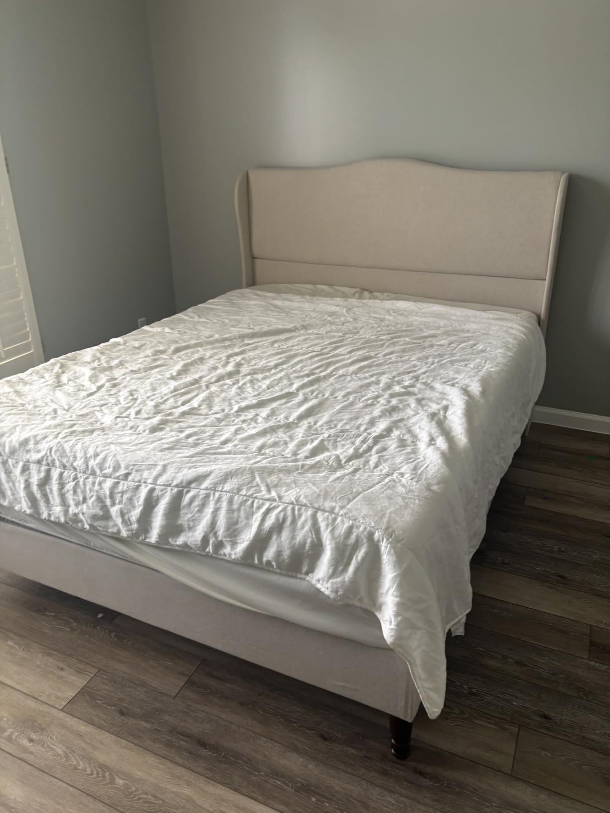 Welzona Queen Size Bed Frame 51