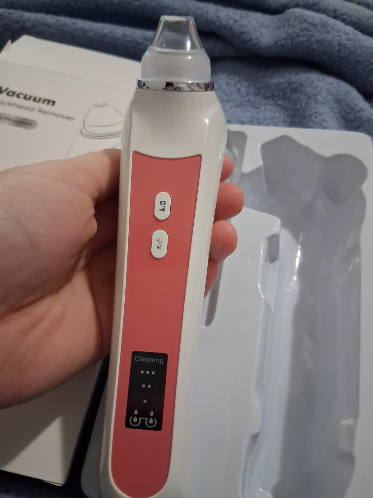 Facial Pore Blackhead Remover Vacuum, 1080P Camera Blackhead Remover, 20x Zoom, 8 LEDs & 3 Suction Modes, 800mAh Battery & USB - 6 Heads Pore Cleaner Kit for Women&Men(White) customer photo 2