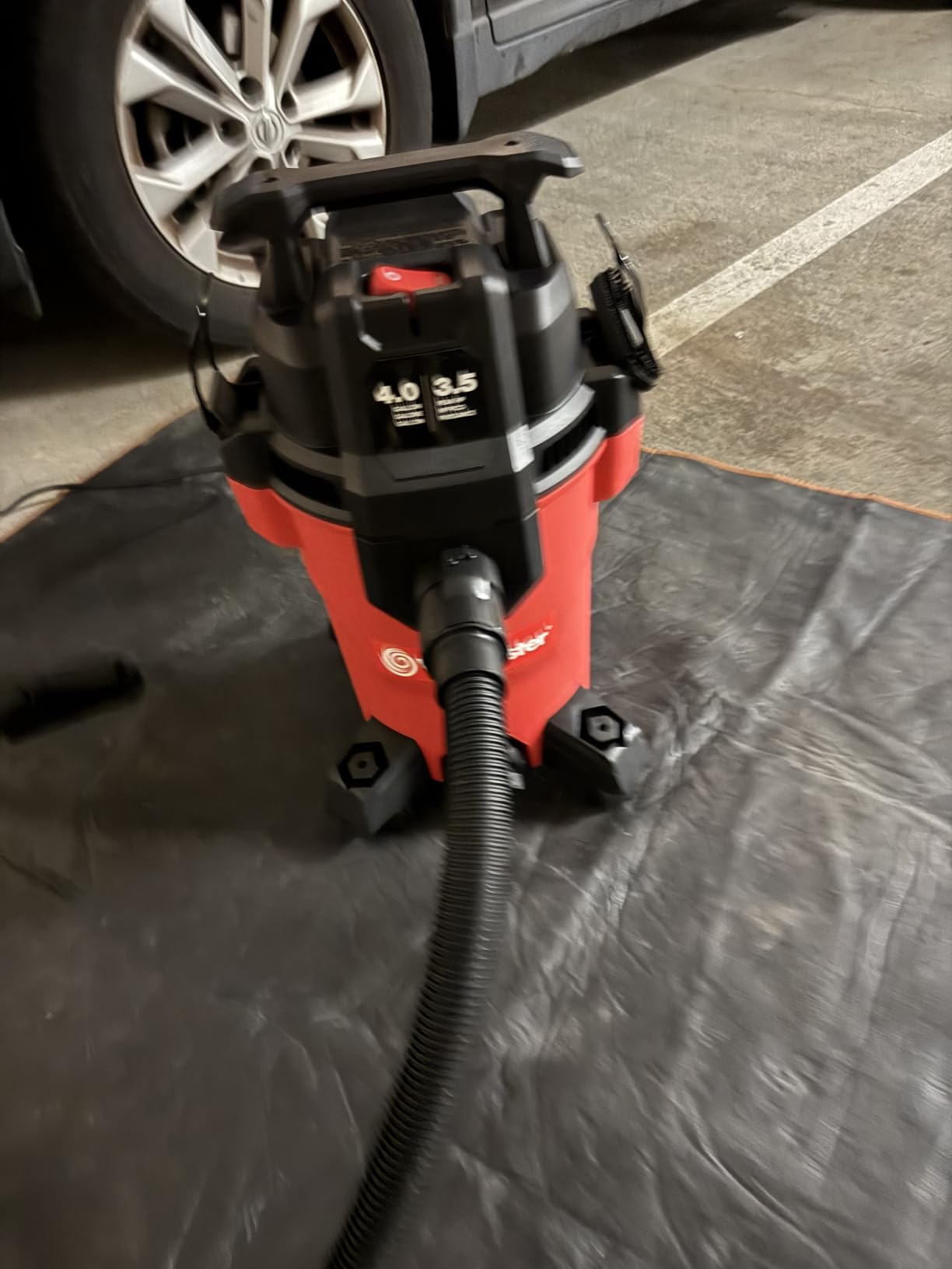 Vacmaster VCM408PF 1101 4-Gal 3.5 Peak HP Wet/Dry Vac Red customer photo 2