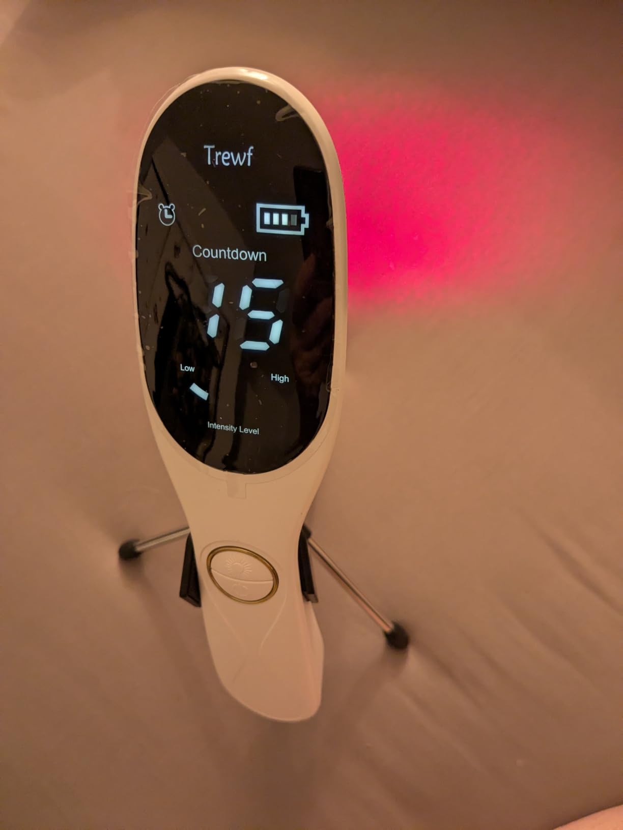 Cold Laser Therapy Device, Handheld Red & Infrared Light Device with 3x808nm & 18x650nm LEDs, Portable LLLT Light for Humans & Pets, Daily Wellness & Muscle Comfort customer photo 2