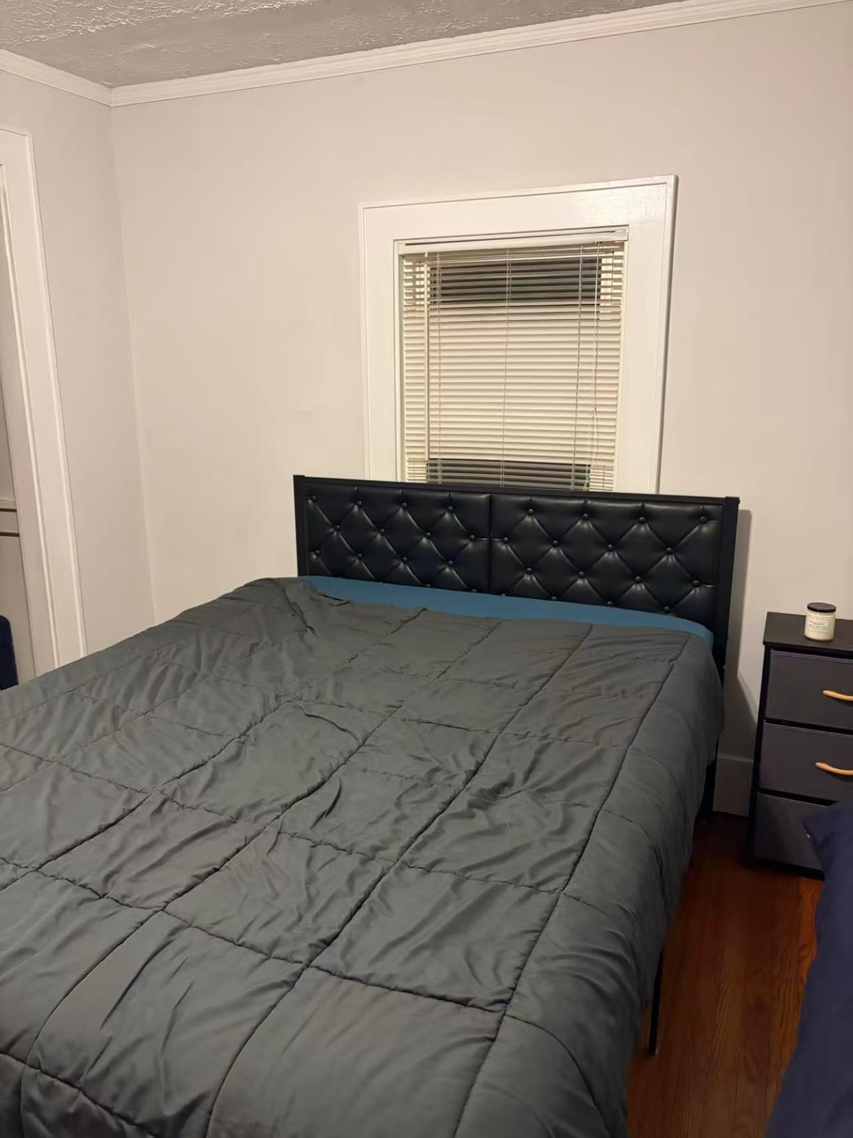 HISOFT King Bed Frame with Upholstered Button Tufted Headboard, Bed Frame Platform Metal Slats Support, Under Bed Storage, No Box Spring Needed, Noise-Free, Easy Assembly, Black customer photo 2