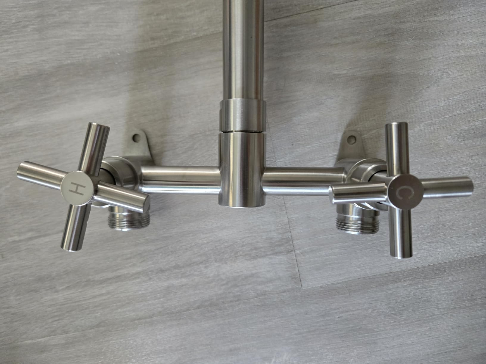 316 Marine-Grade Stainless Steel Wall-Mount Outdoor Shower Kit | SUS 316 Stainless Steel, Easy Install, Height Adjustable, Exposed Wall-Mount, for Beach, Coastal & Backyard Homes customer photo 1