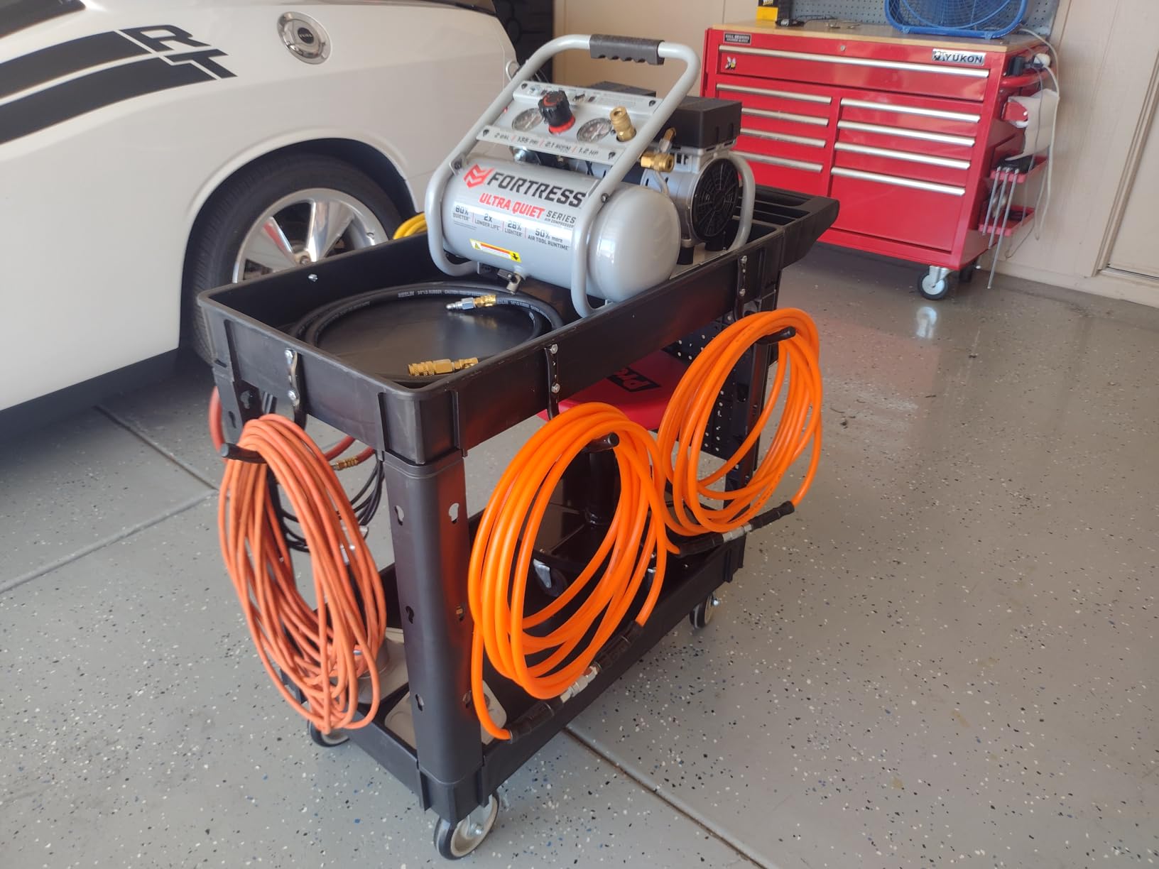VEVOR Utility Cart, 550 lbs Capacity, 2 Tier Service Cart with 360° Swivel & Fixed Wheels (2 with Brakes), Heavy Duty Plastic Rolling with Storage Tray, Tool Storage for Garage Warehouse Workshop customer photo 2