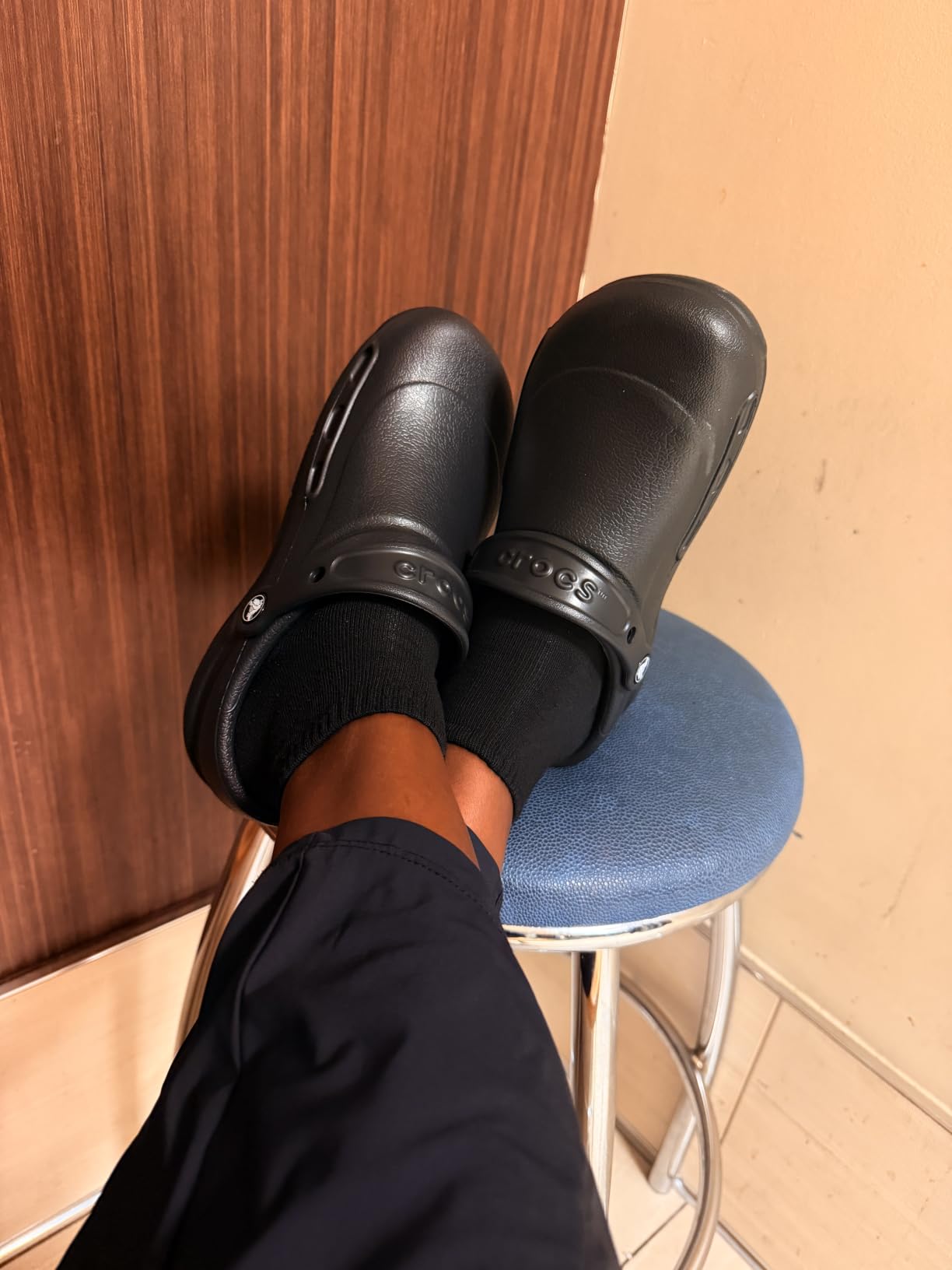 Crocs Unisex-Adult Bistro Work Clogs, Enclosed Toe, Slip Resistant Shoes customer photo 2