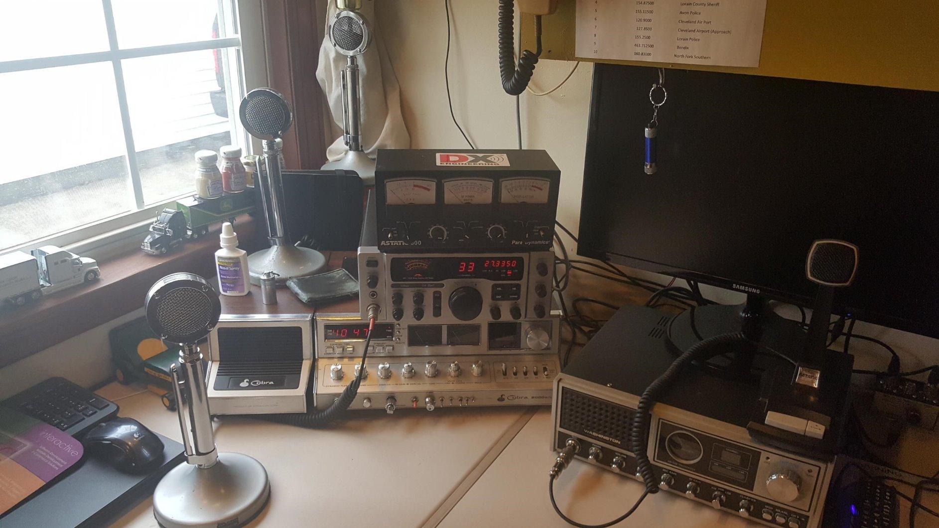 Galaxy DX-2547 AM/SSB CB Base Station w/ Freq Counter, Talkback & Roger Beep customer photo 1