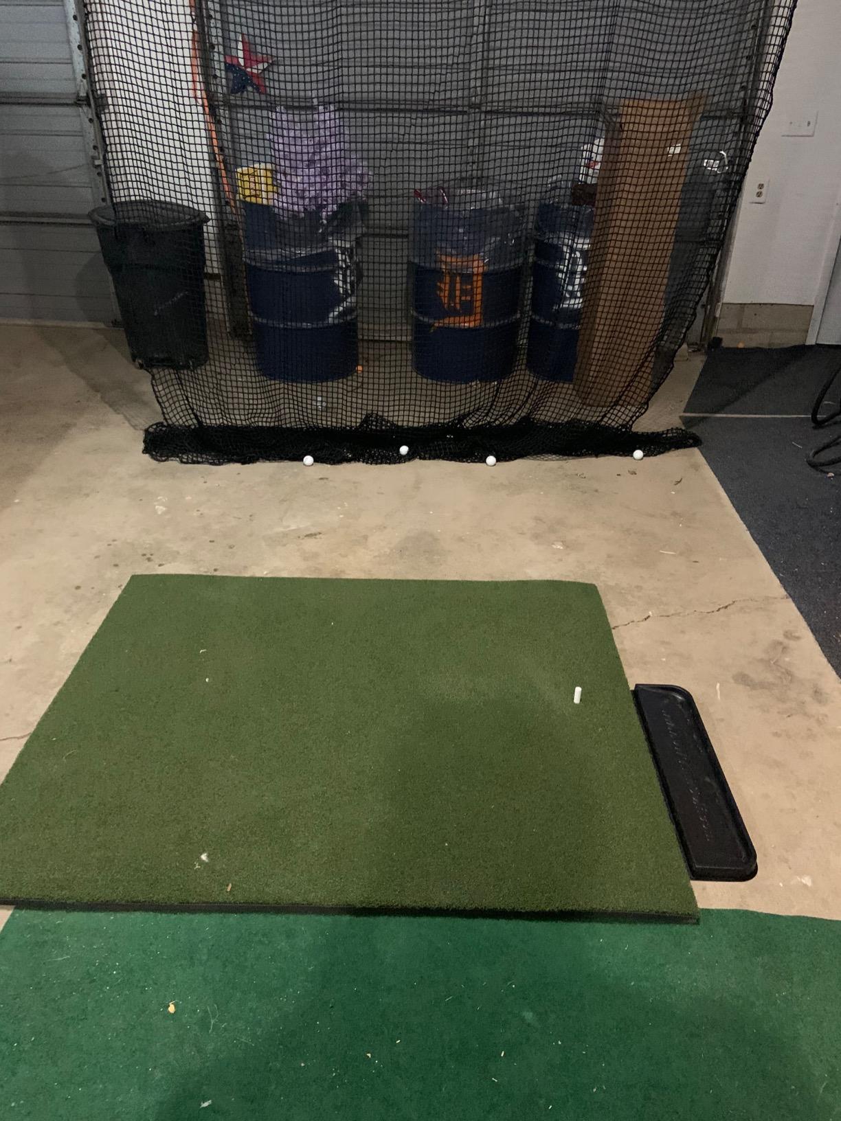 Dura-Pro Premium Turf Indoor/Outdoor Golf Mat. Bonus Tray + 3 Tees customer photo 1