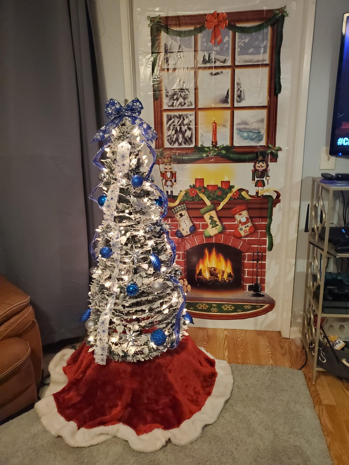 HOMZ Holiday Wreath Box, 24 Inches customer photo 1
