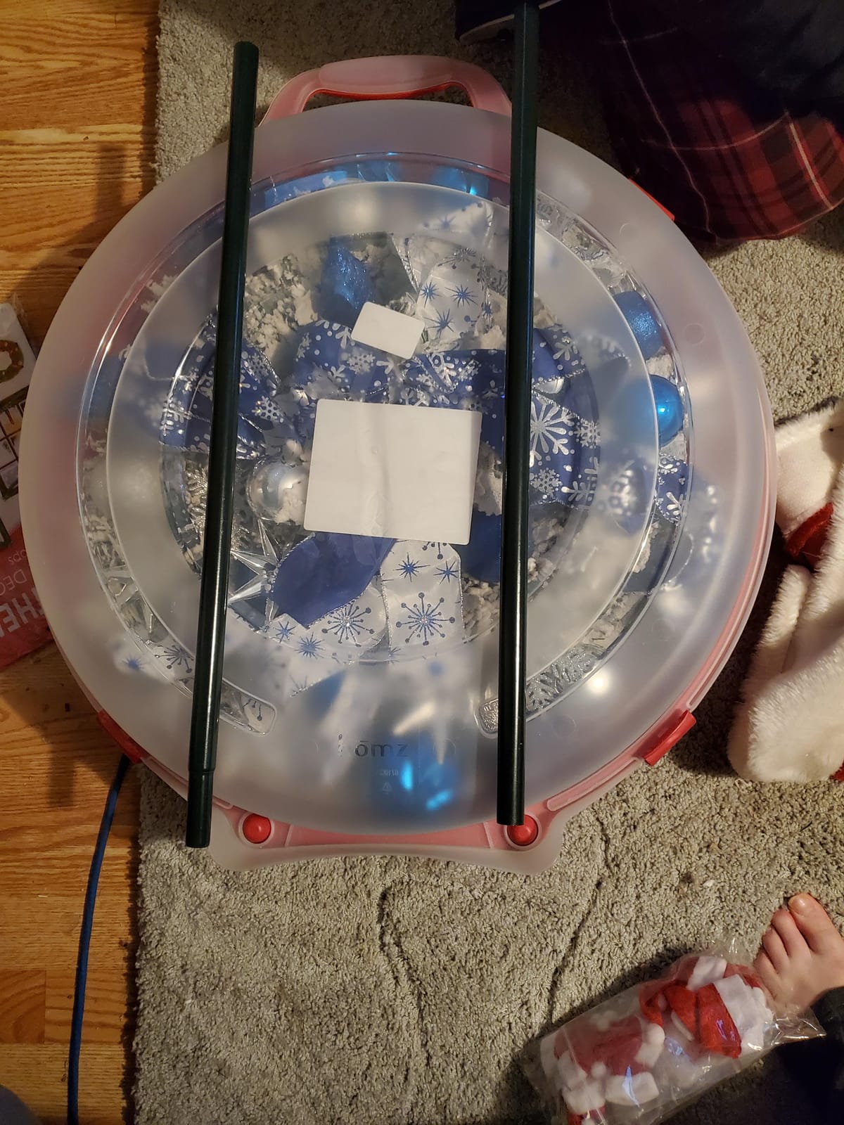 HOMZ Holiday Wreath Box, 24 Inches customer photo 2