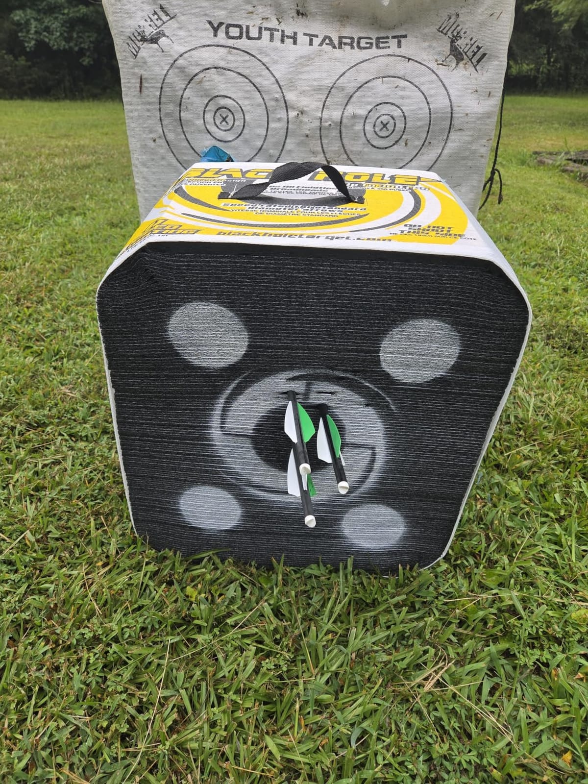 Black Hole 4-Sided Archery Target, Uses Friction Not Force to Stop All Field Points and Broadheads customer photo 1
