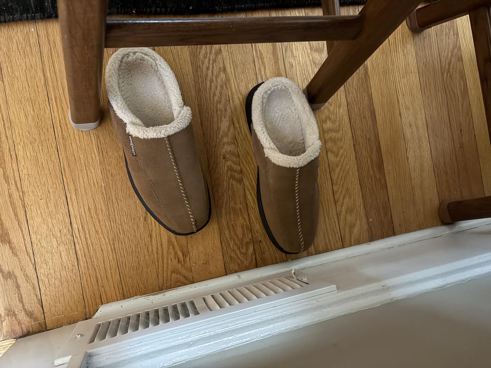 Orthofeet Asheville Orthopedic Men House Slippers customer photo 1