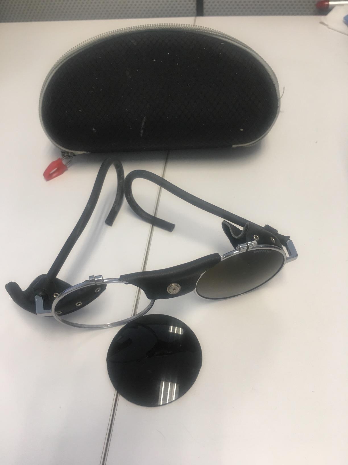 Julbo Vermont Classic Glacier Glasses for Men & Women w/Leather Side Shields for Hiking, Snow/Glare - 100% UV Protection customer photo 1