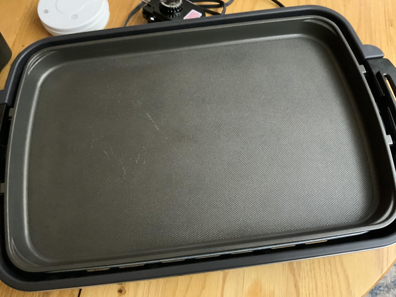 Zojirushi EA-DCC10 Gourmet Sizzler Electric Griddle,Stainless Brown Extra Large customer photo 1