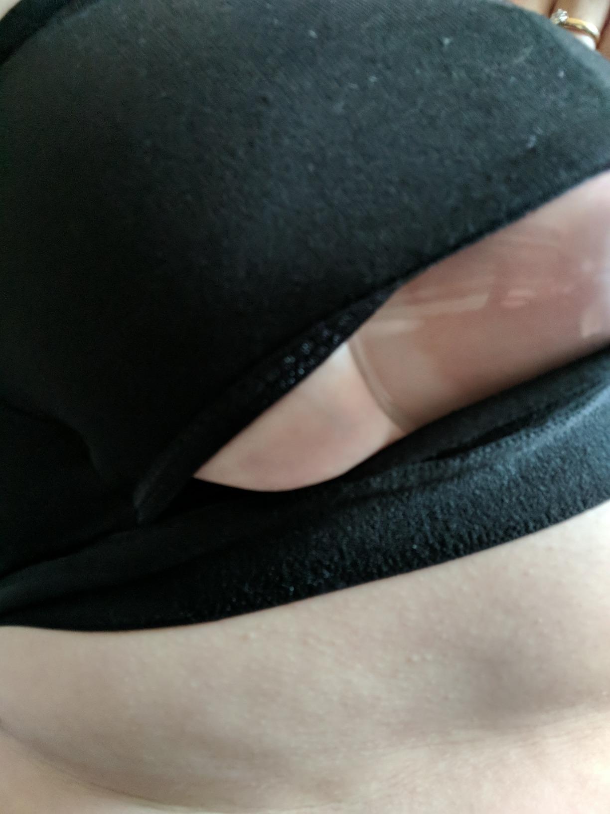 Essential Pump&Nurse All in One Nursing and Hands Free Pumping Bra, US Company, Black XS customer photo 1
