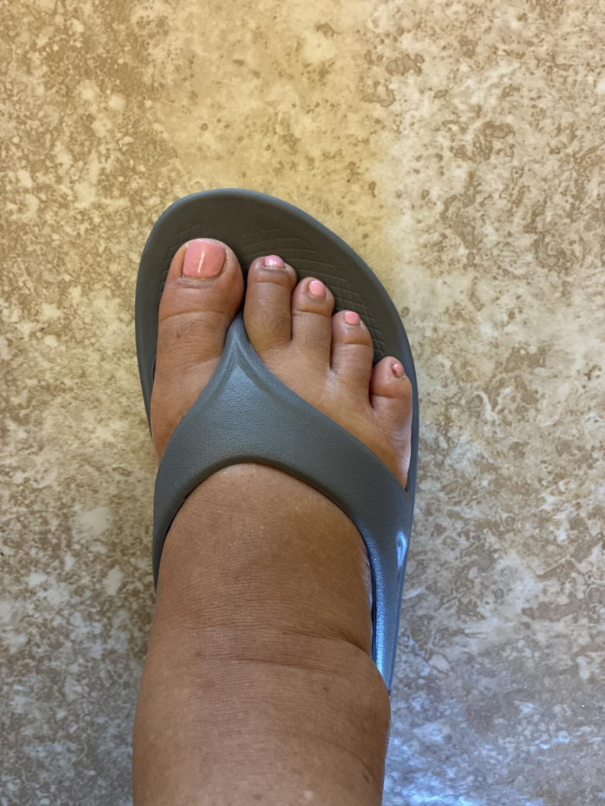 OOFOS OOriginal Recovery Sandal - Women’s and Men’s customer photo 1