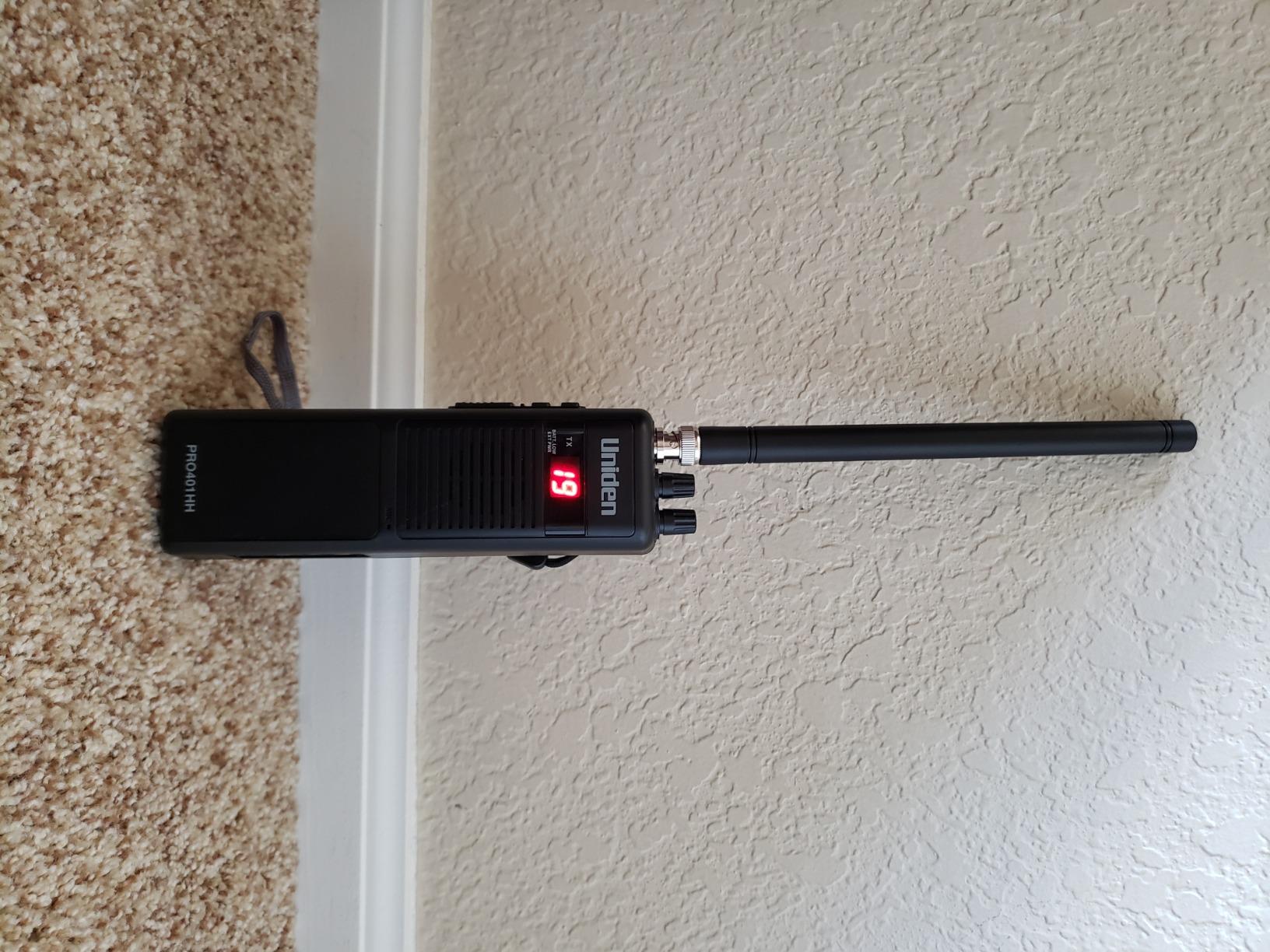Uniden PRO401HH Professional Series 40 Channel Handheld CB Radio, 4 Watts Power with Hi/Low Power Switch, Auto noise cancellation, Belt Clip And Strap Included customer photo 2