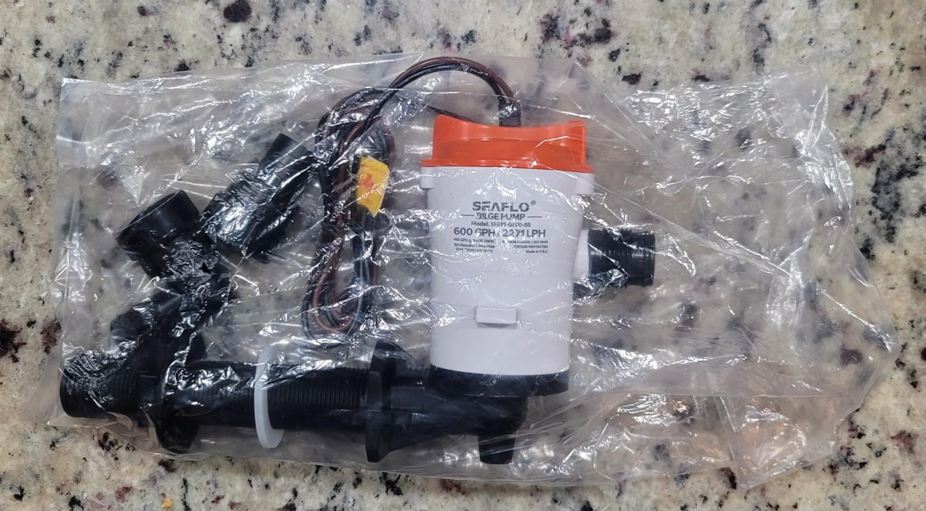 SEAFLO 05 Series 800 GPH Angled Baitwell/Livewell Pump- 12V DC, Detachable Motor, Corrosion-Resistant Submersible Aerator for Freshwater and Saltwater Use - CE & Rohs Certified-4 Year Warranty. customer photo 2