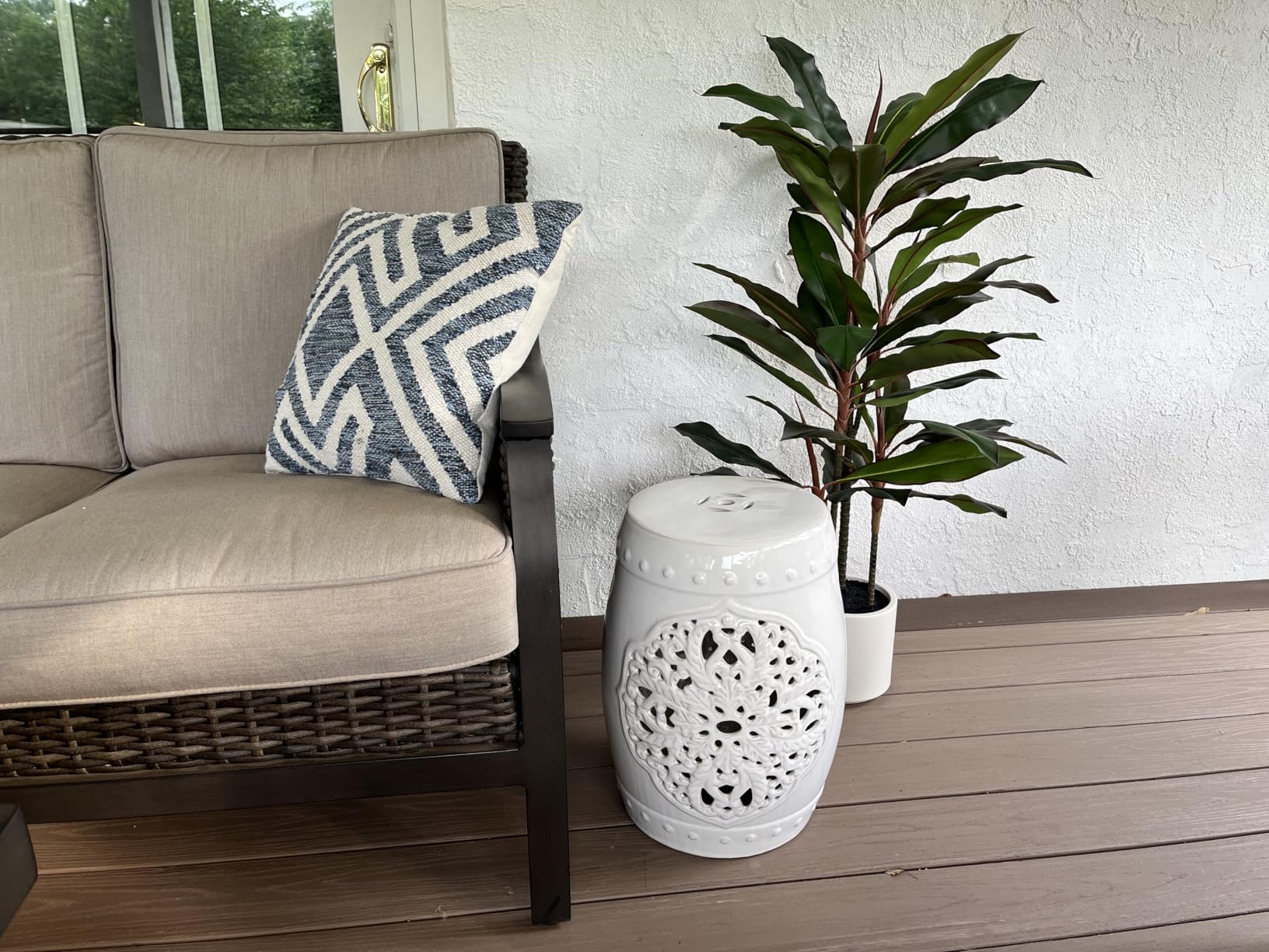 SAFAVIEH Furniture - Flora Decorative Garden Stool - Spring Green - Ceramic - Artisan Hand-Painted Design - Ideal for Living Room, Patio, Garden - Fully Assembled (ACS4527E) customer photo 1
