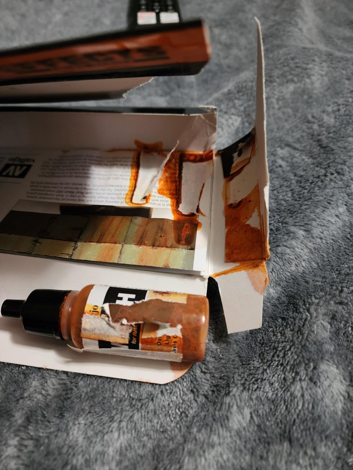 Vallejo - Model Color Effects Rust, Stains & Streaking Set | Modeling Acrylic Paints | 8 Bottles x 18 ml (0.60 fl.oz.) customer photo 1