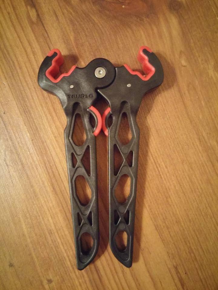 TRUGLO Bow Jack Lightweight Folding Bow Stand for Archery customer photo 2