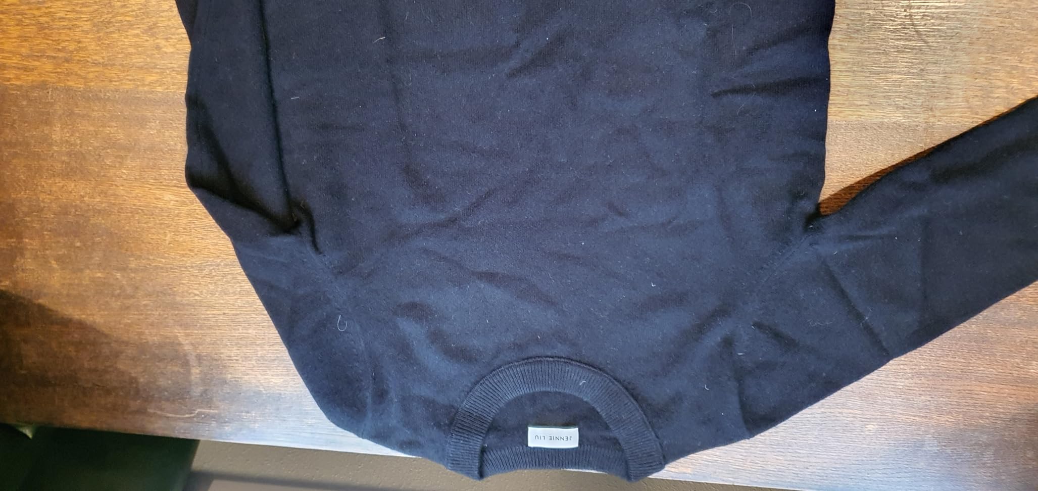 JENNIE LIU Women's 100% Pure Cashmere Crew Neck Sweater customer photo 1