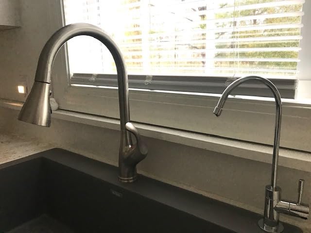 Brondell Coral UC300 Under Sink Water Filtration System – Reduces PFAS, Lead, & Chlorine in Drinking Water, Water Purifier with Designer Chrome Faucet – Quick Change Filter, WQA Gold Seal-Certified customer photo 2