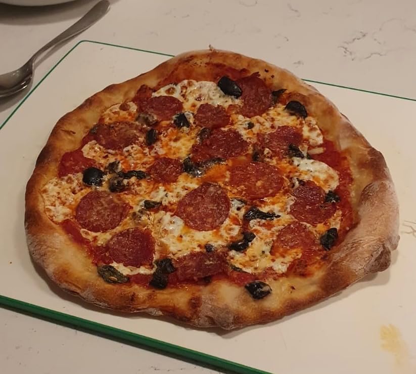 Emile Henry Round Pizza Stone 14.5