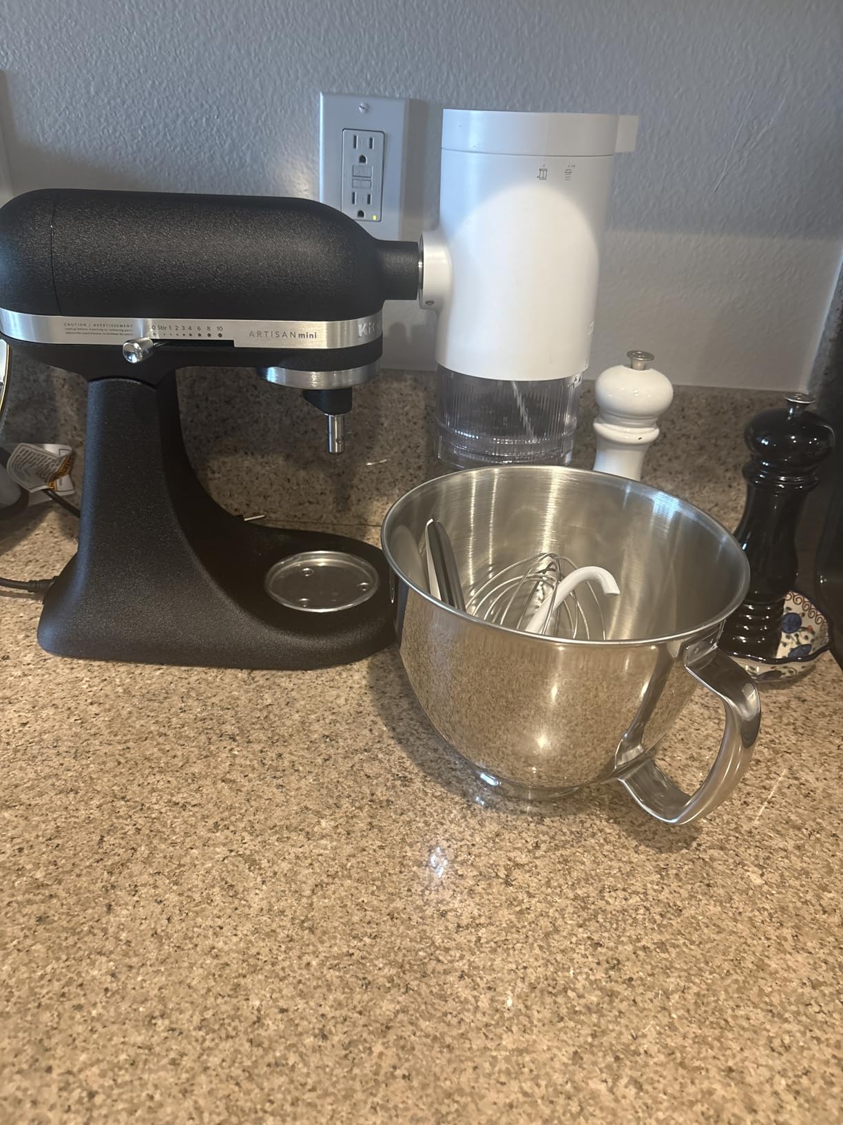 KitchenAid Artisan Mini, 3.5-Qt Tilt Head Stand Mixer, White customer photo 2