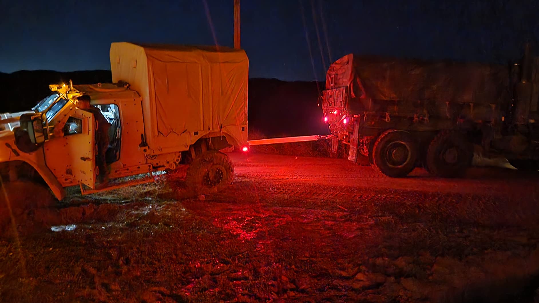 Tow Rope and Recovery Strap, 35000 Lb Heavy Duty Off Road Winch 3x20 Ft customer photo 2