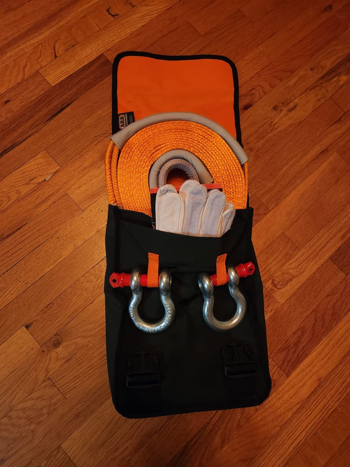 ARB RK12A Weekender Recovery Offroad Accessory Kit for Stuck Vehicles with Snatch Tow Strap 17500 Lb + 2 D-Ring Shackles (4.75 ton) + 2 Premium Recovery Leather Gloves+ Hi-Vis Orange Organizer Bag customer photo 1