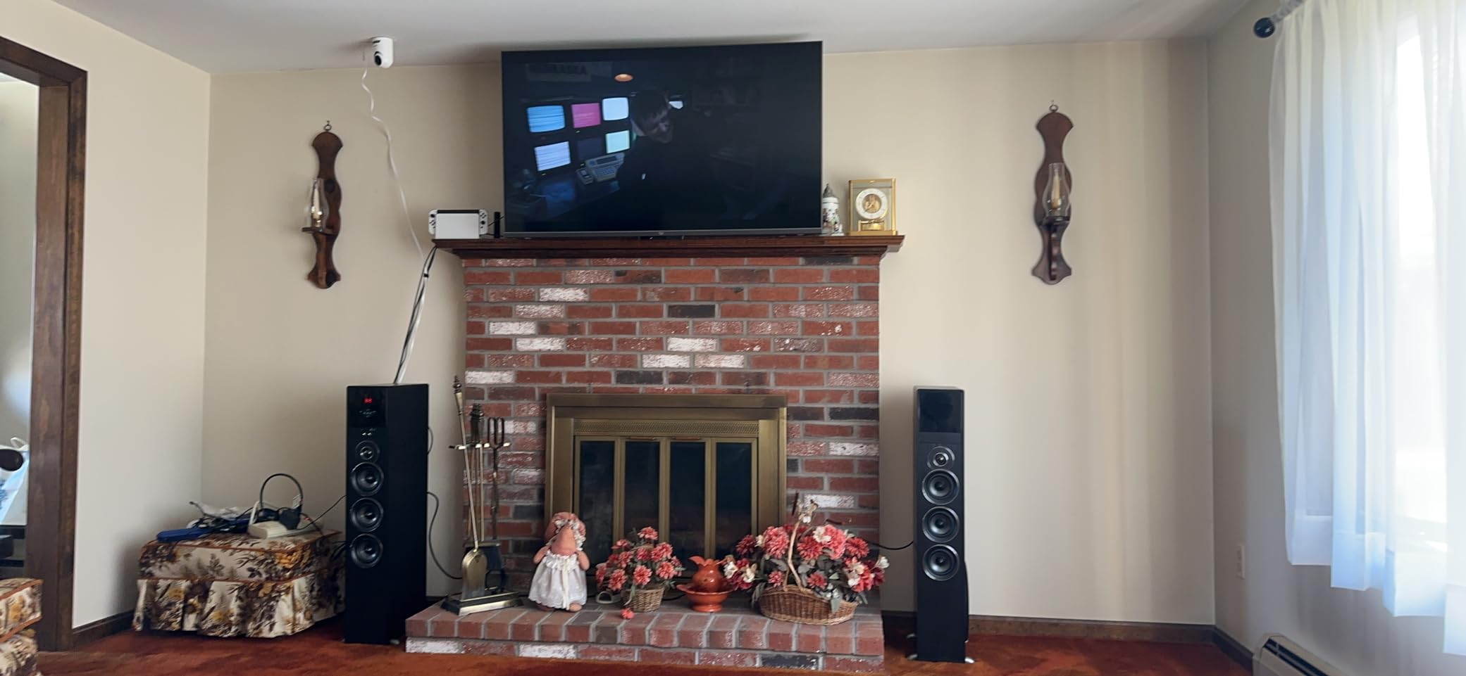 Rockville TM150B Black Powered Home Theater Tower Speakers Dual 10