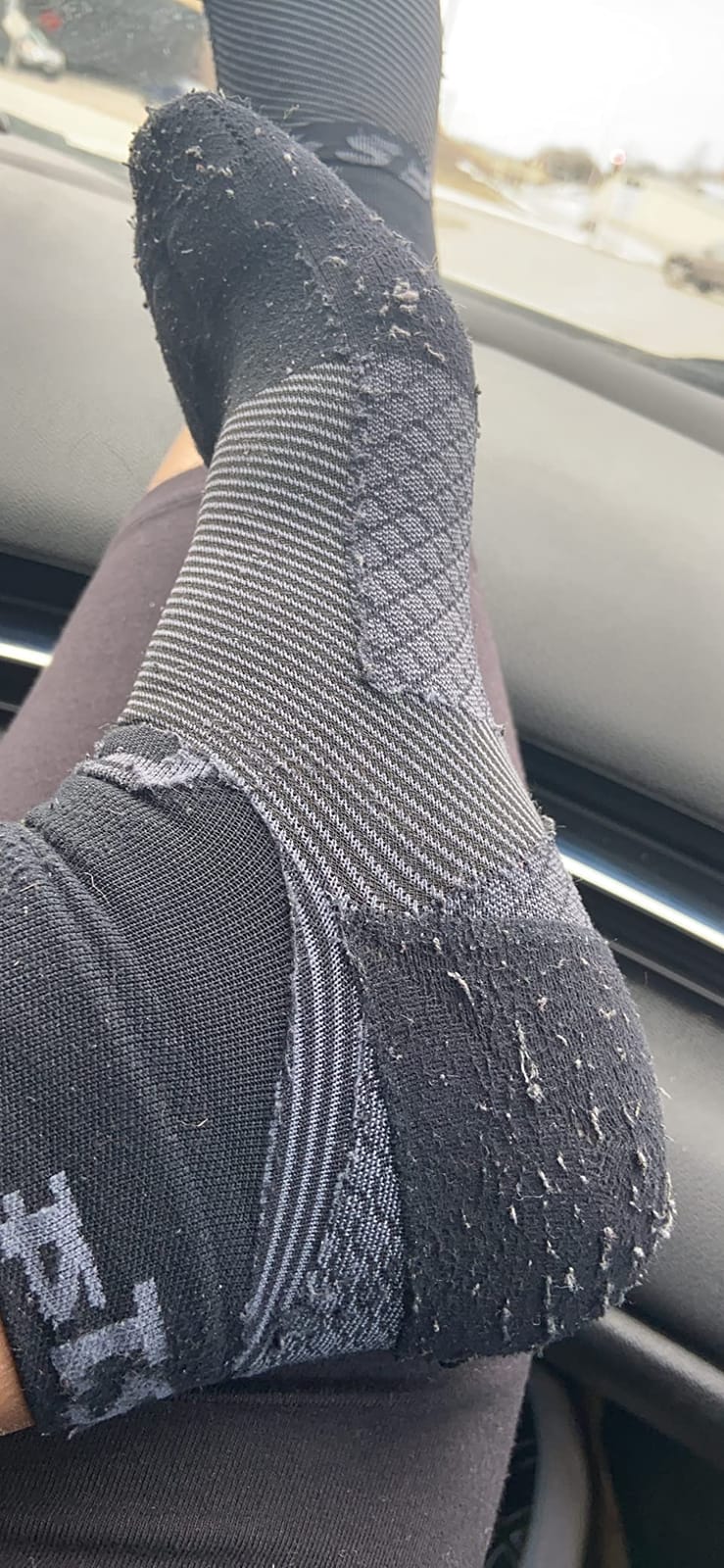 OS1st FS4 Plantar Fasciitis No Show Compression Socks customer photo 1