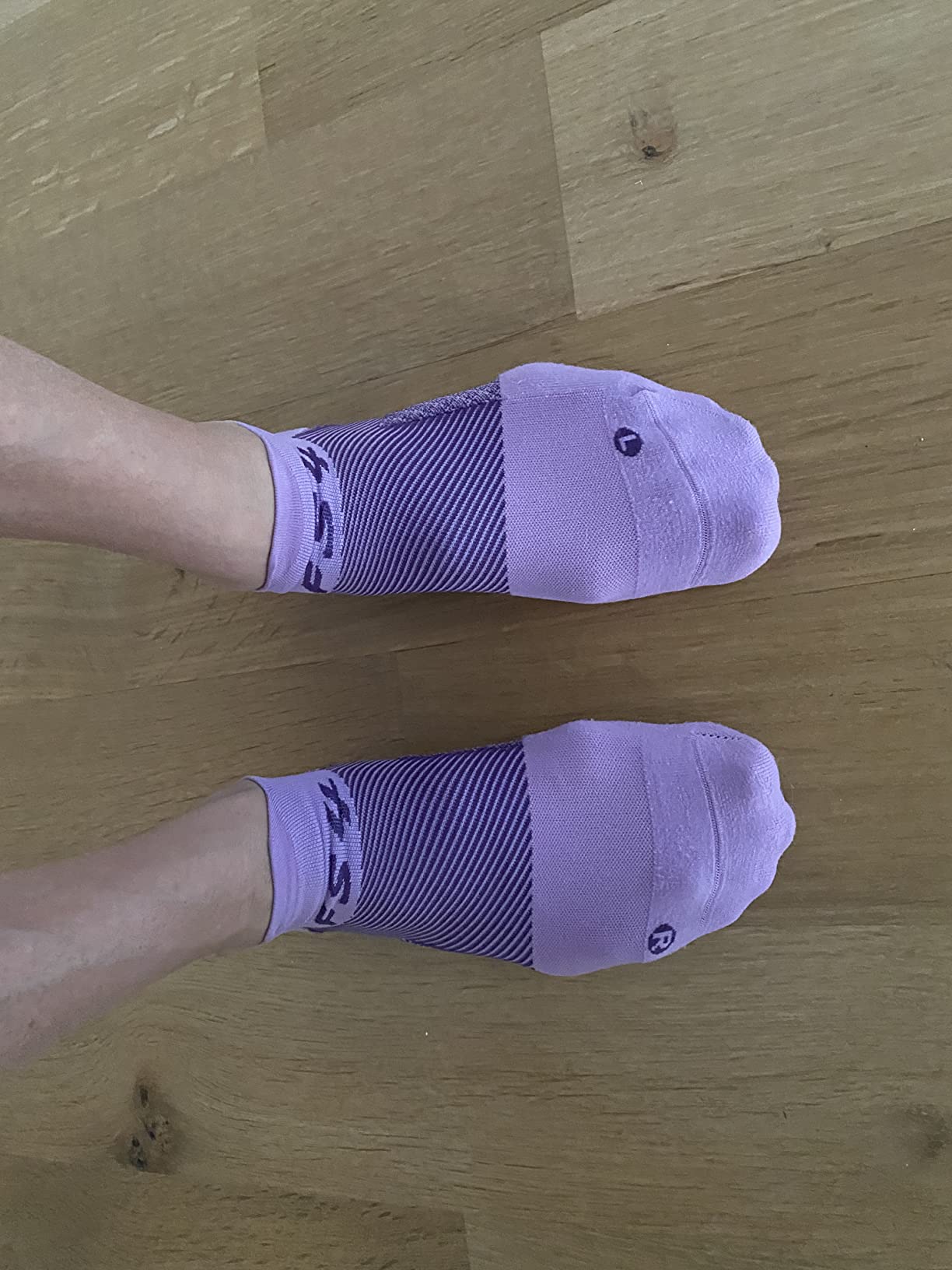 OS1st FS4 Plantar Fasciitis No Show Compression Socks customer photo 2