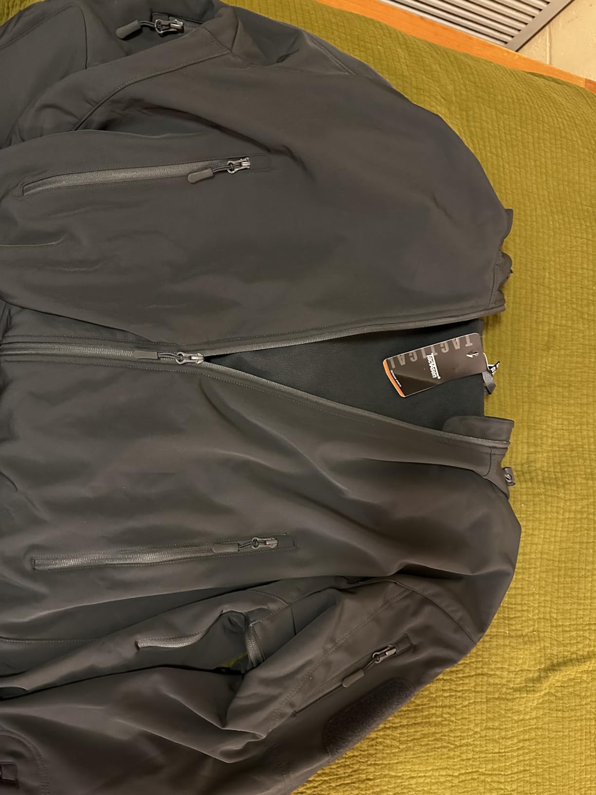 TACVASEN Men's Tactical Fleece SoftShell Jacket Waterproof Winter Coat customer photo 2