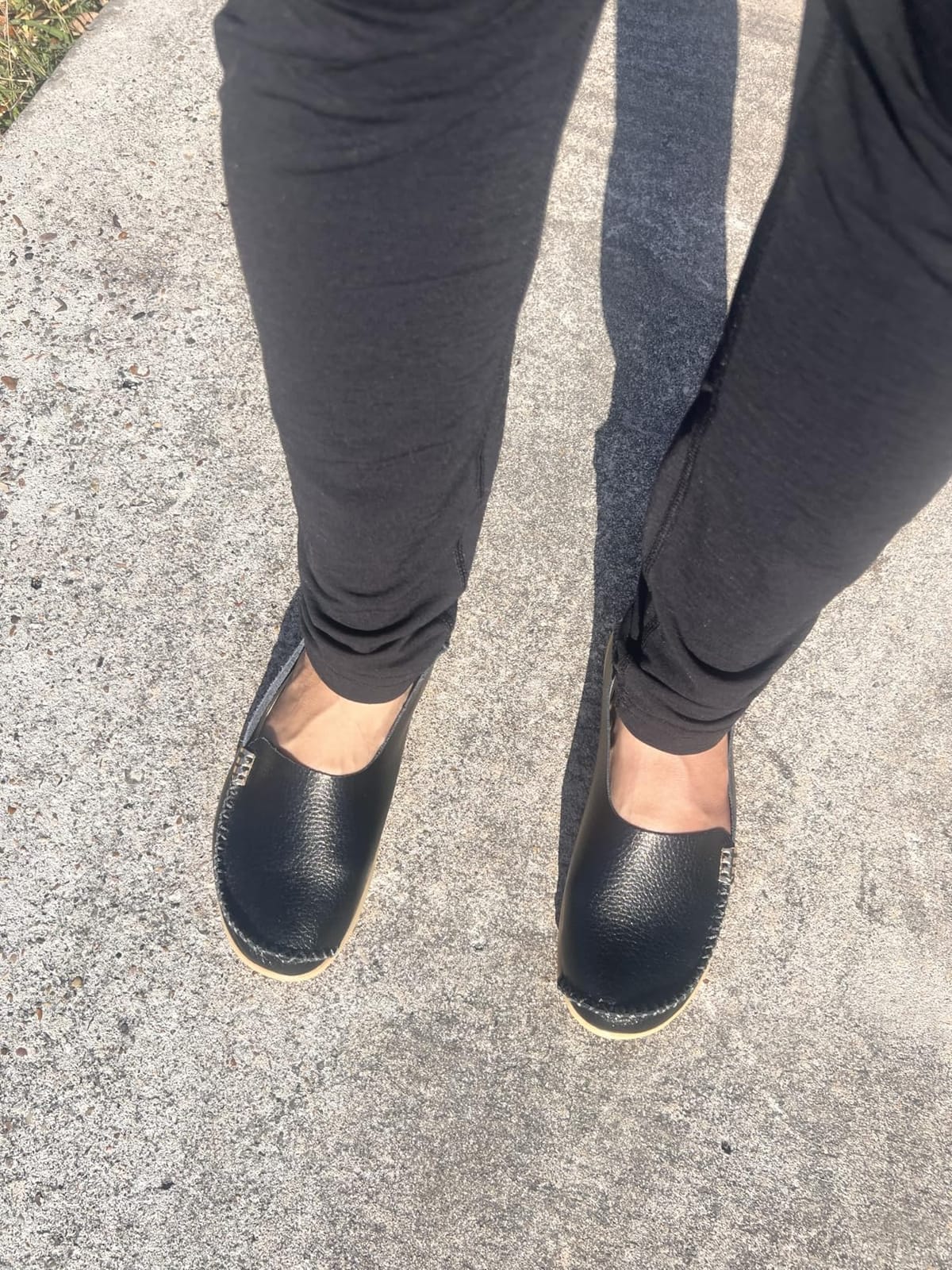 DUOYANGJIASHA Women's Casual Loafers Comfortable: Lightweight & Cushioned Slip-On Moccasins Shoes - All Days Comfort - Non-Slip Driving Flats for Work Travel Walking Daily Wear customer photo 1