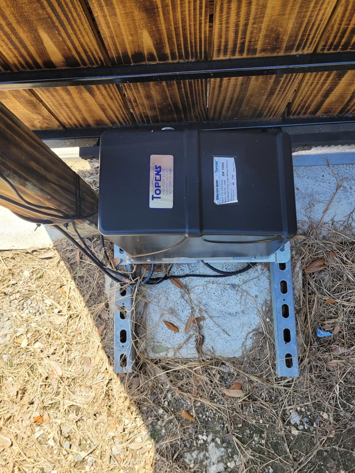 TOPENS DK1000S Solar Sliding Gate Opener Rack Drive customer photo 2