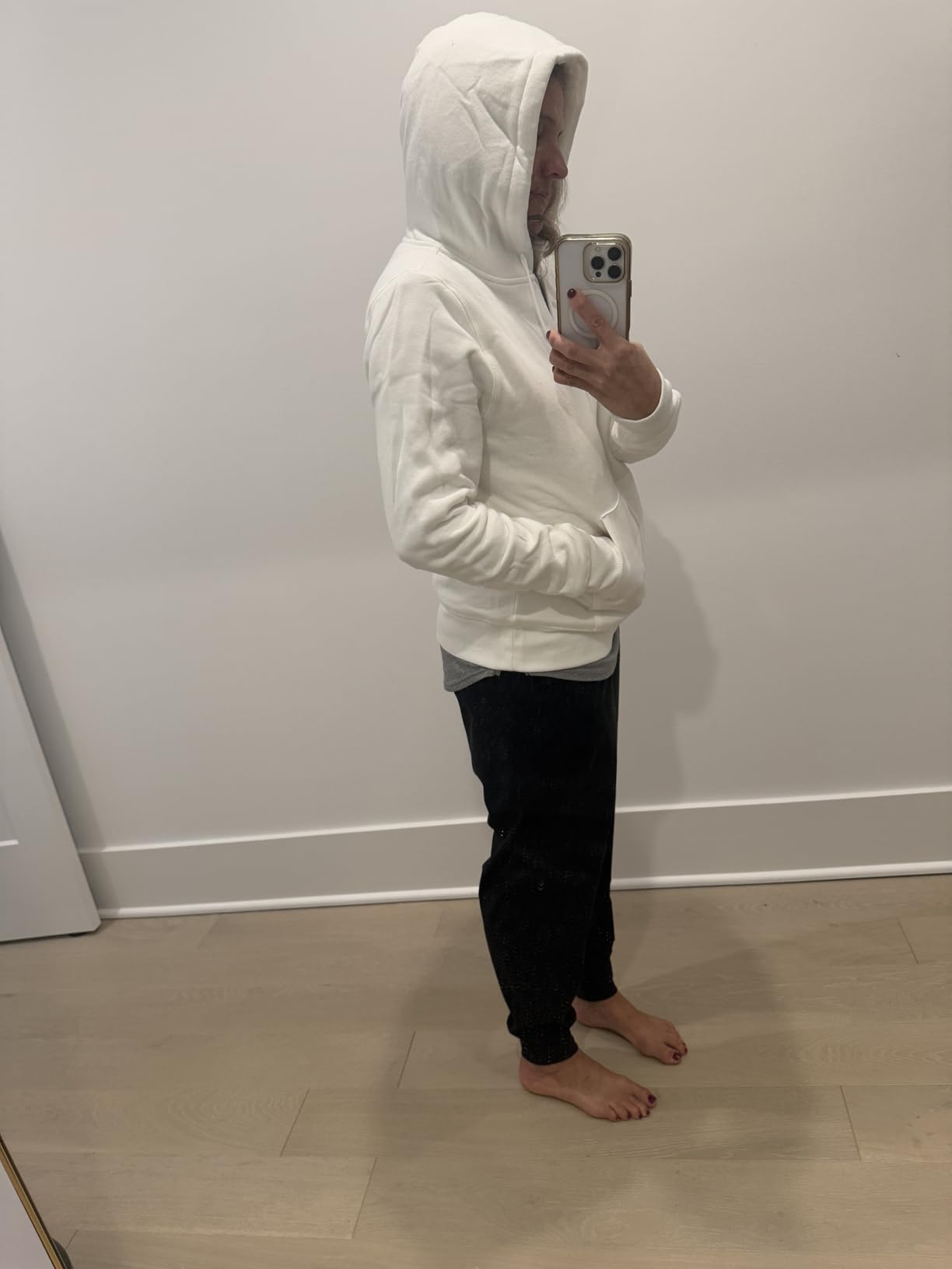Amazon Essentials Women's Sherpa-Lined Fleece Full-Zip Hooded Jacket with Drawstring (Available in Plus Size) customer photo 2