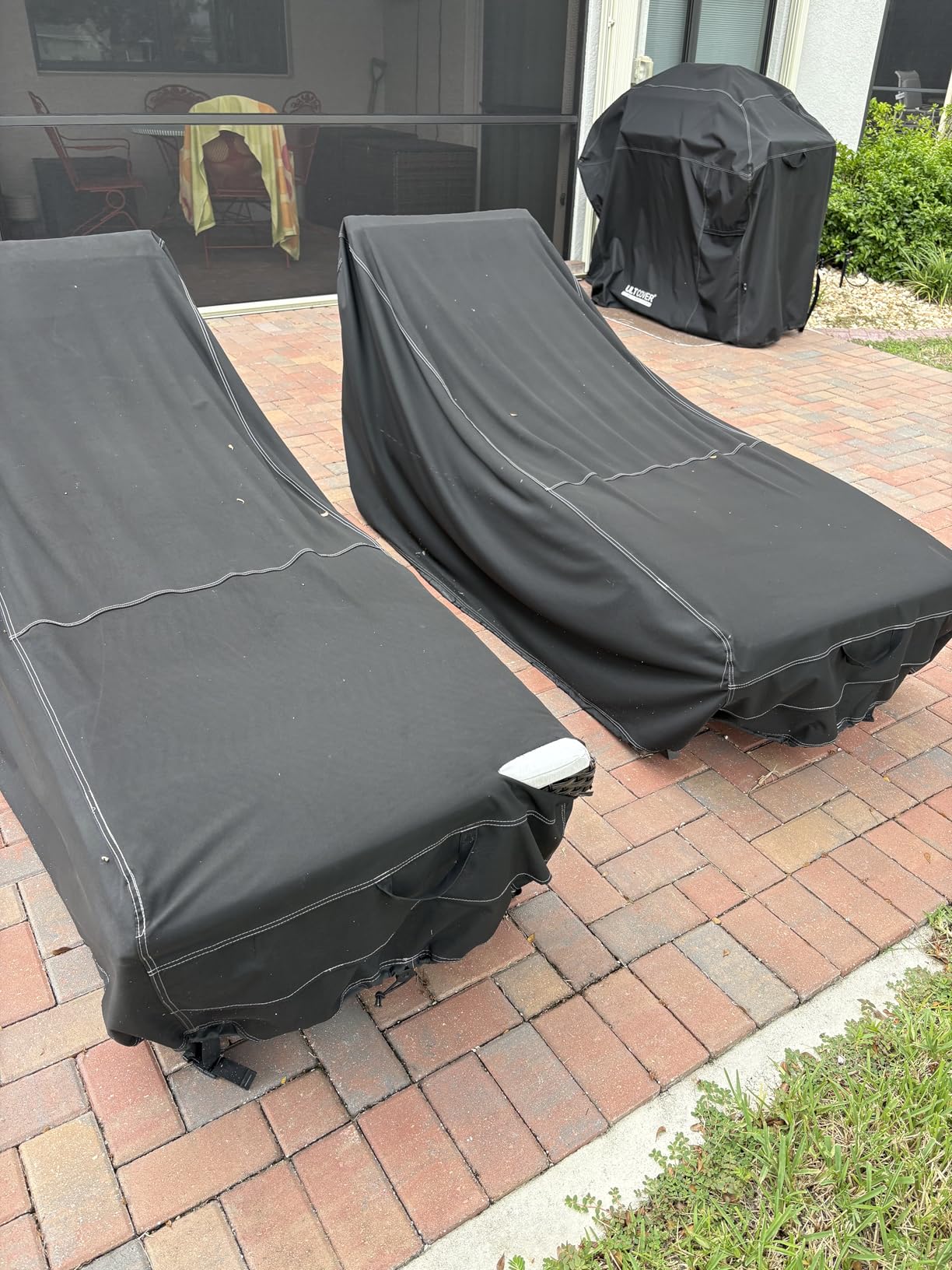 ULTCOVER Outdoor Chaise Lounge Cover 2 Pack, 68L x 30W x 30H in customer photo 2