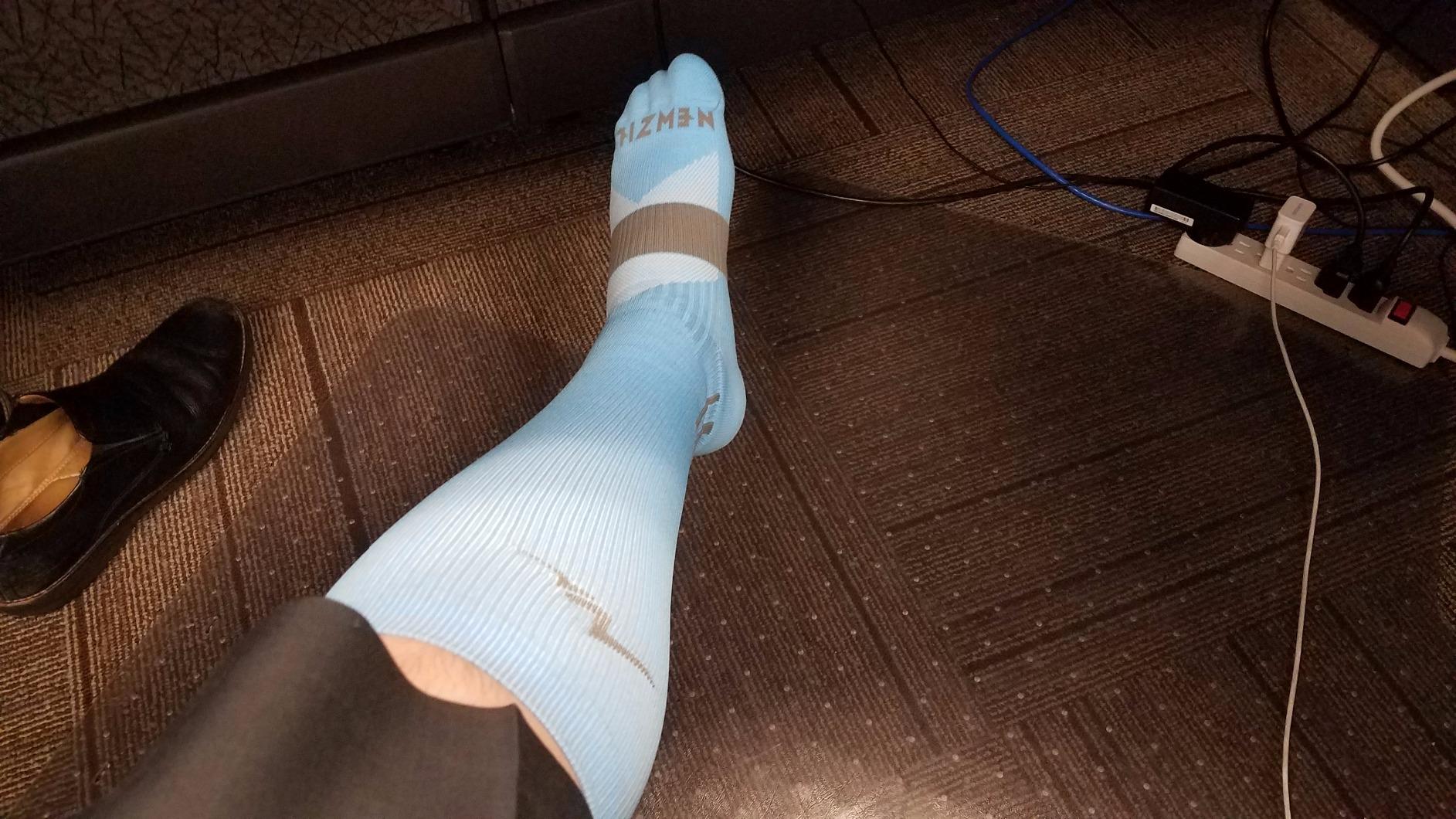 NEWZILL Compression Socks for Women & Men, 20-30 mmHg for Sports & Travel customer photo 2