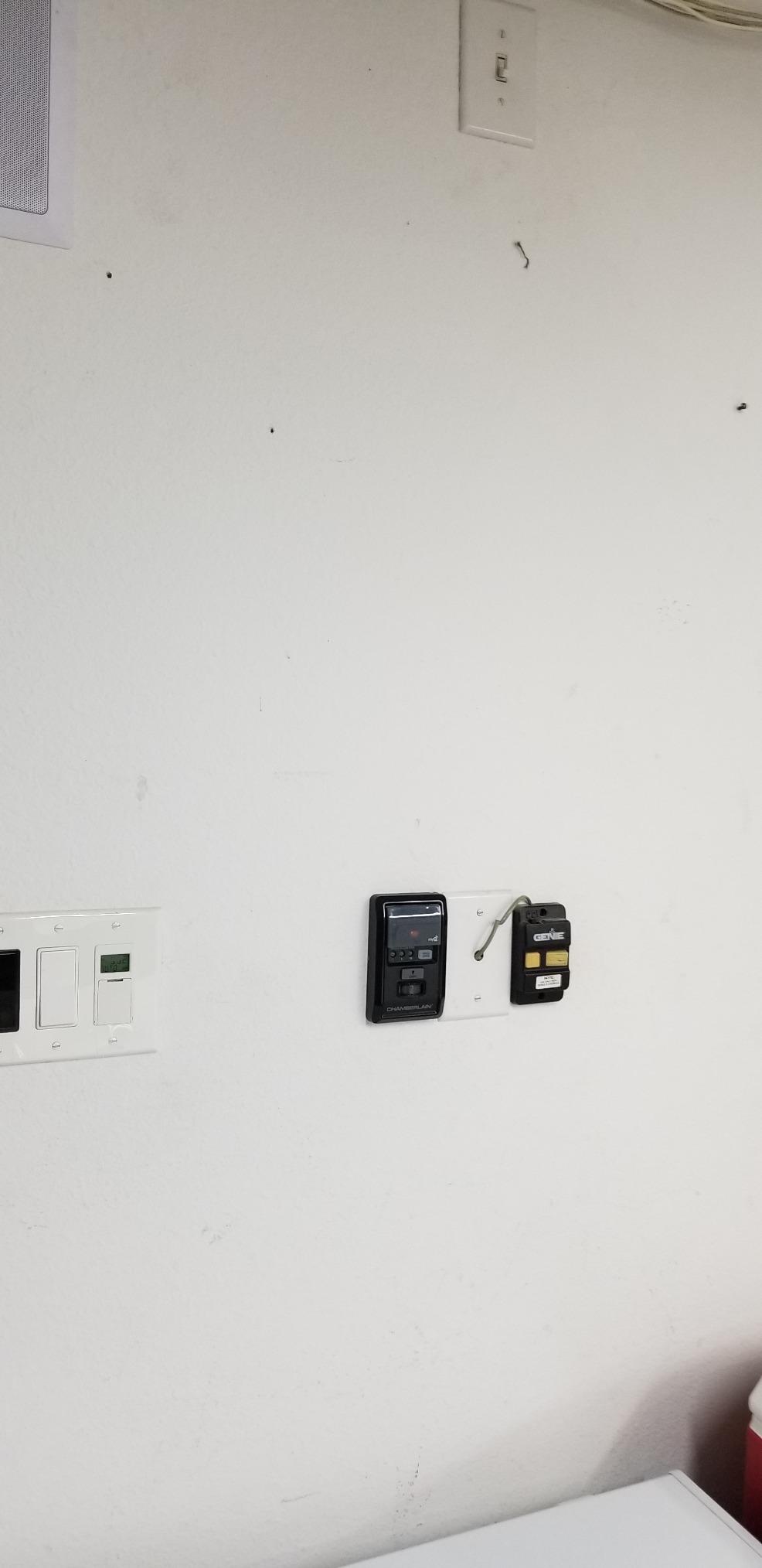 Chamberlain Smart Garage Door Opener - Wall Mounted - myQ Smartphone Controlled - Ultra Quiet Space Saving Direct Drive, Model RJO20, Black customer photo 2