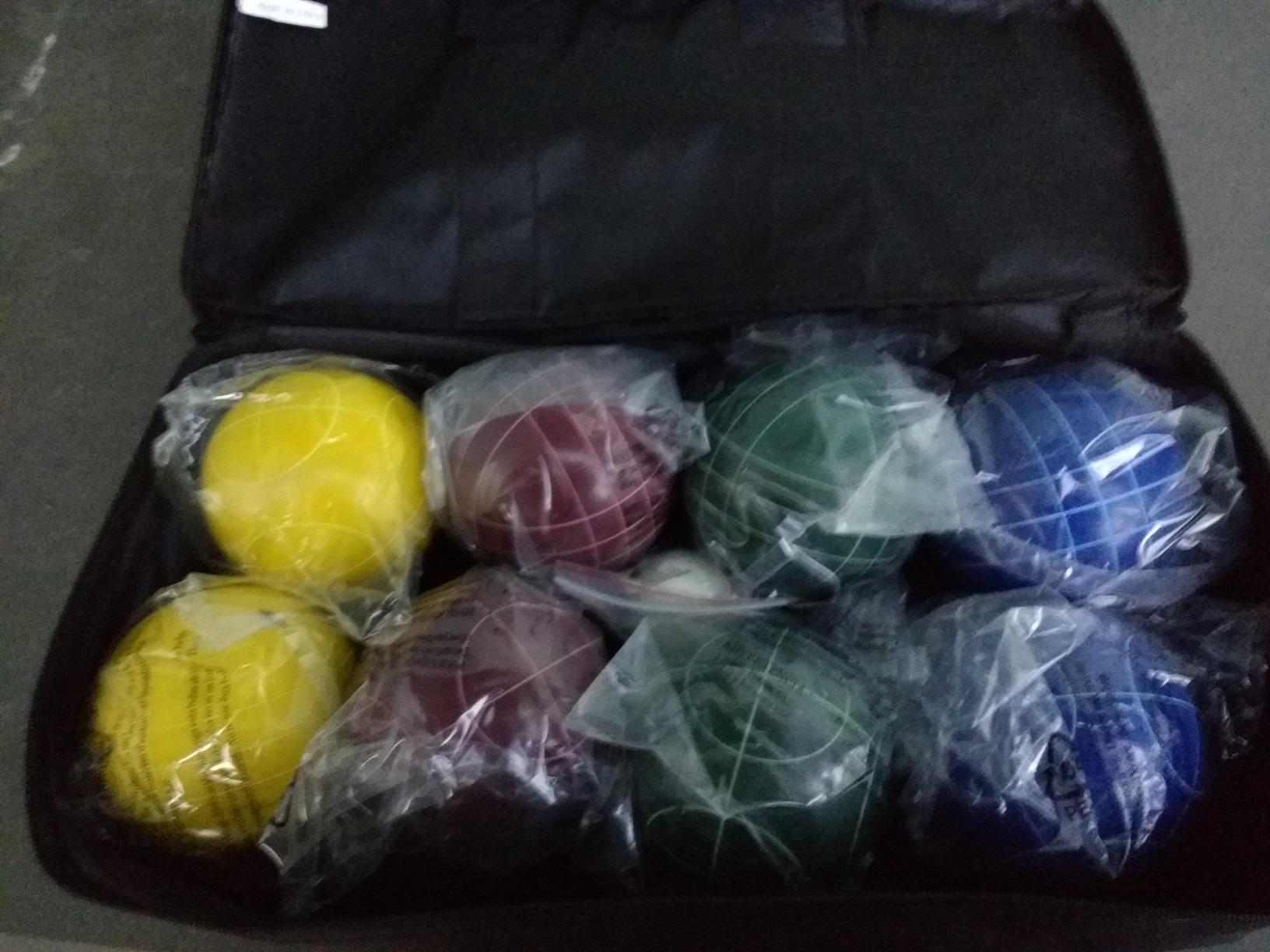 Franklin Sports Bocce Ball Set — 8 All Weather Bocce Balls and 1 Pallino — Beach, Backyard Lawn or Outdoor Party Game — Professional, American, and Starter Set Options customer photo 1