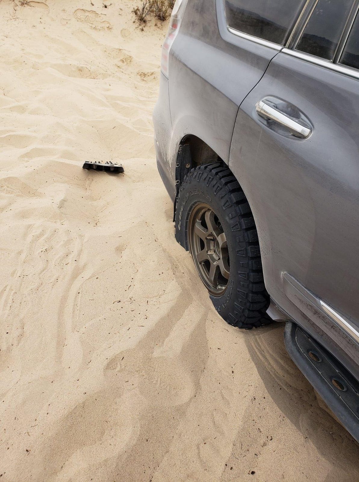 ARB TREDPROMGO Vehicle Recovery Boards Traction Tracks and Extraction Device for Off-Road Mud, Sand, & Snow(Grey/Orange) customer photo 1