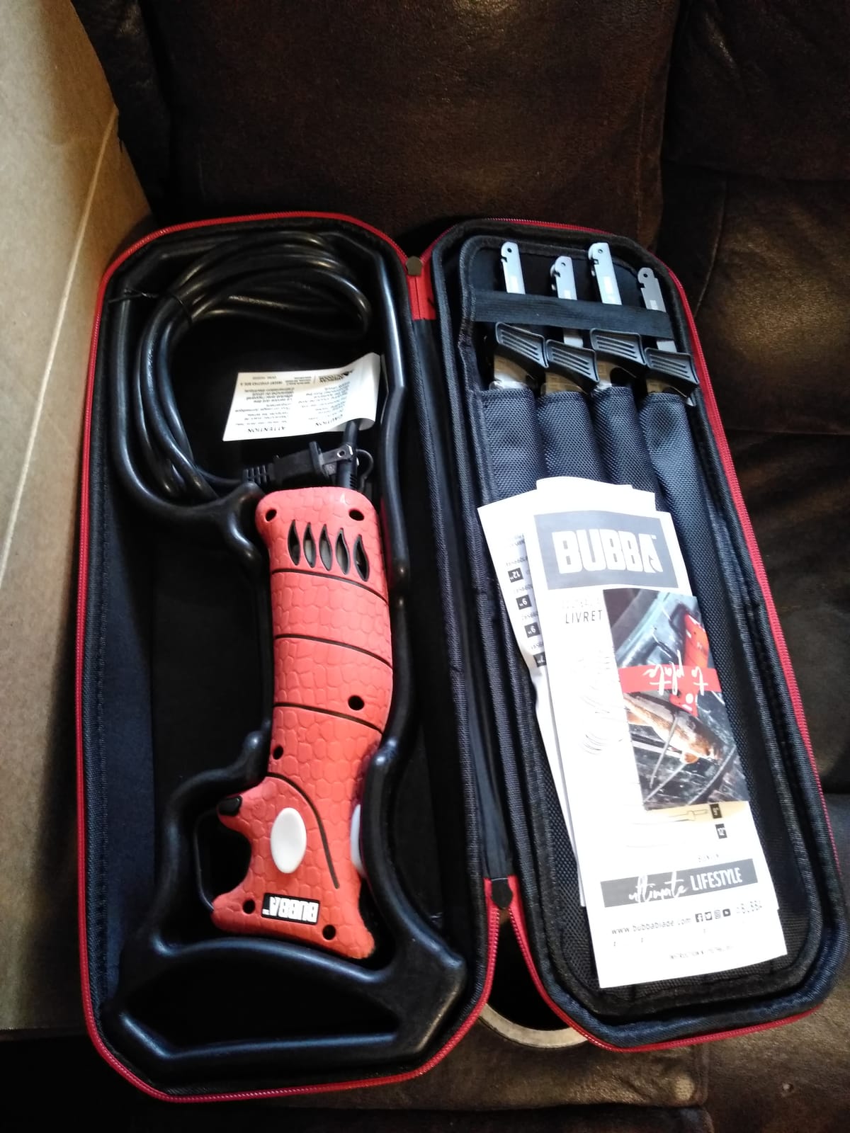 BUBBA 110V Electric Fillet Knife with Non-Slip Grip Handle, 4 Ti-Nitride S.S. Coated Non-Stick Reciprocating Blades, 8' Cord and Storage Case for Fishing customer photo 2