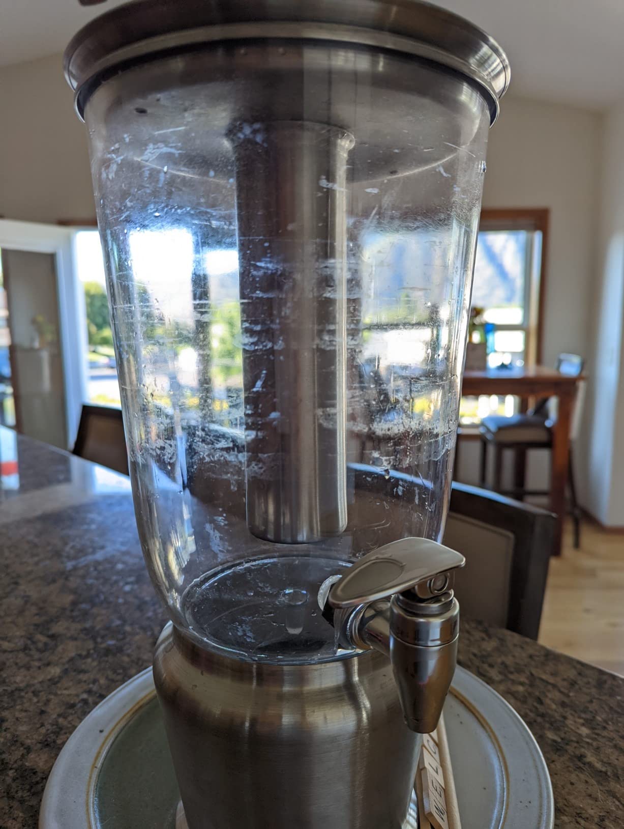 BirdRock Home 1.5 Gallon Stainless Steel Beverage Dispenser with Ice Container, Stand & Spigot - Round - BPA Free Clear Tritan Plastic customer photo 1