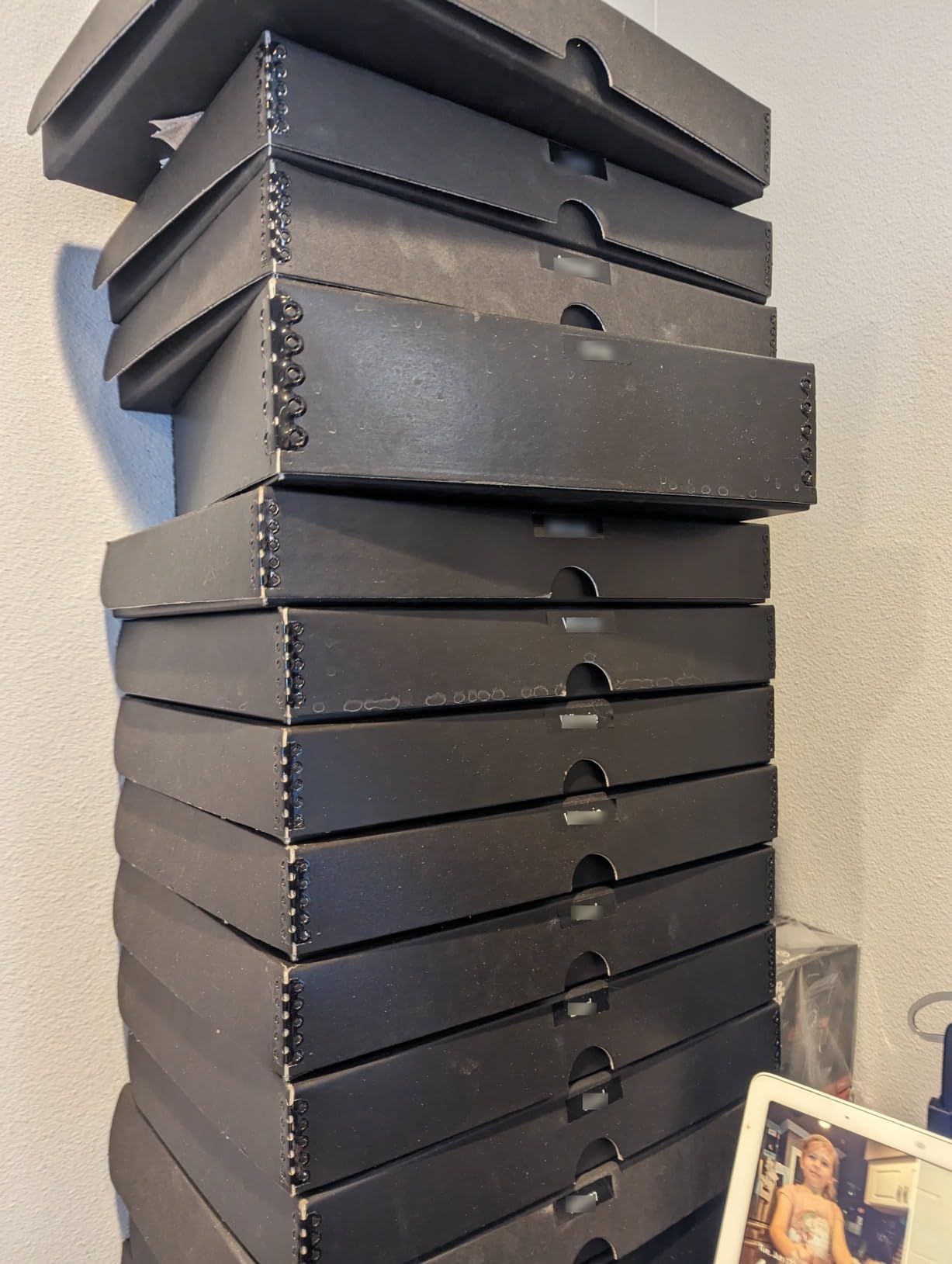 Lineco Clamshell Archival Storage Box, 9.5x12.5x1.75 Inch, Black, Pack of 2 | Acid-Free with Metal Edge customer photo 2