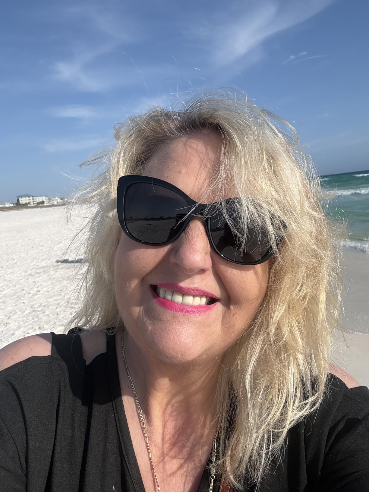 FEISEDY Polarized Vintage Sunglasses American Womens Square Jackie O Cat Eye Sunglasses B2451 customer photo 1